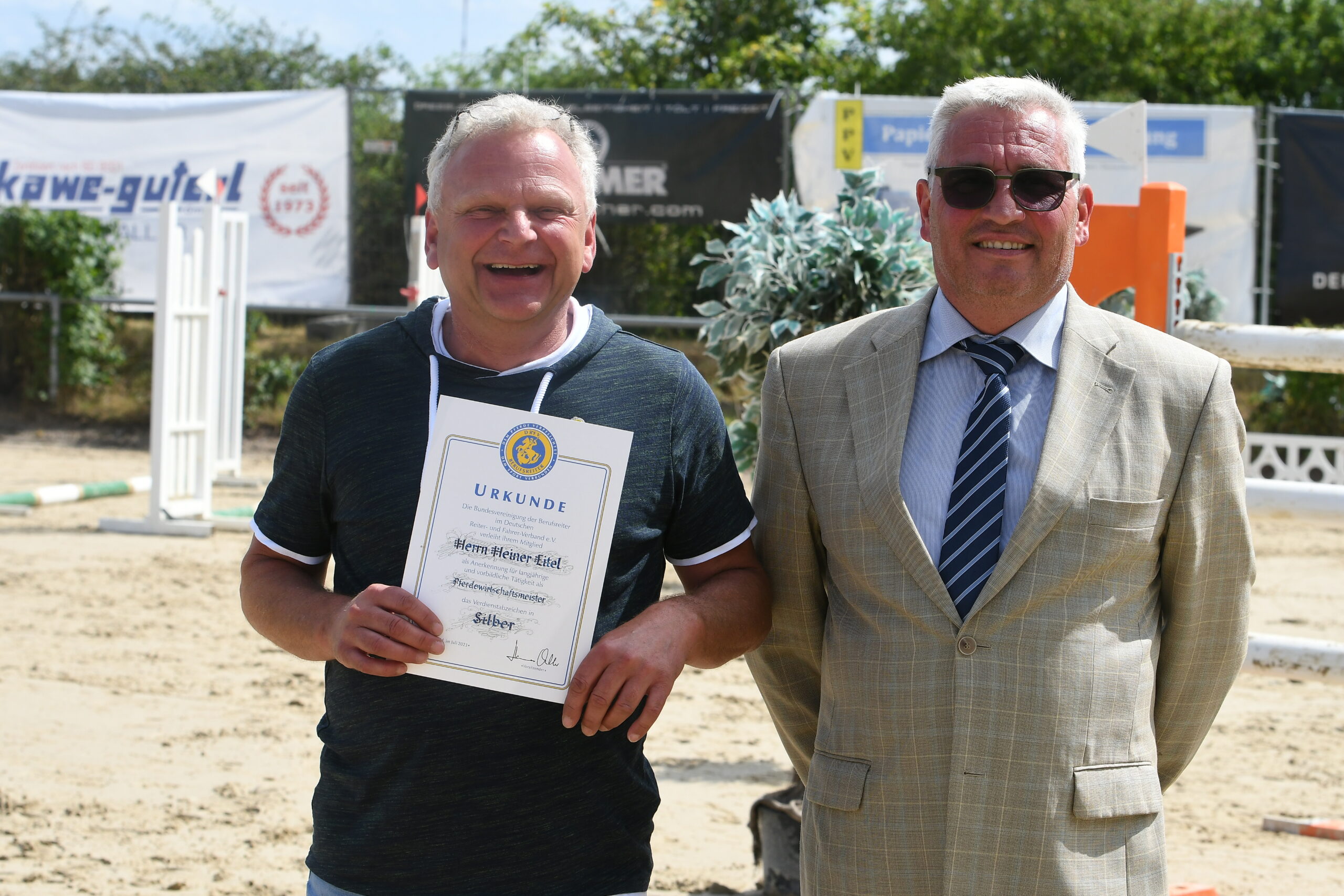 Verdienstabzeichen in Silber für Heiner Eitel